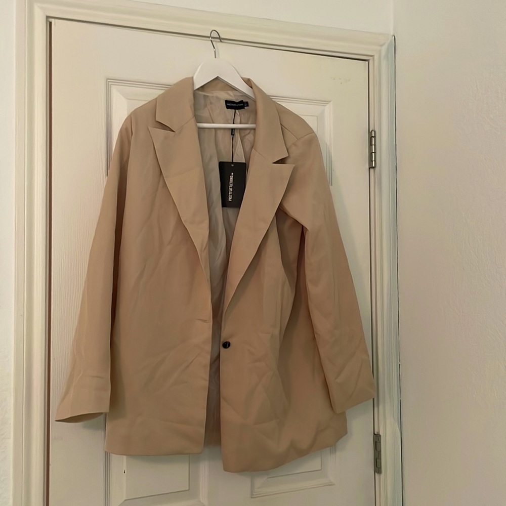 PRETTY LITTLE THING BLAZER
